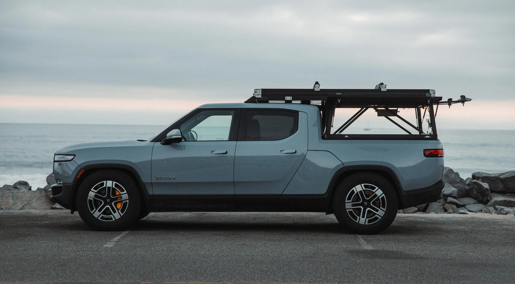 2022 - 2027 4' Bed Crew Cab Powered Tonneau Rivian R1T V2 Pro Camper - 8116