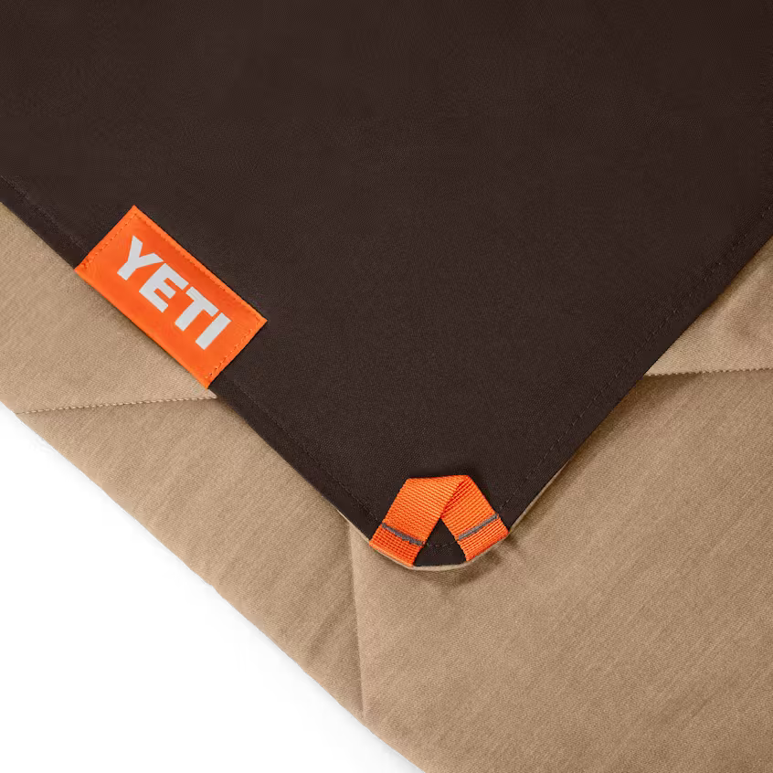 YETI Lowlands Blanket